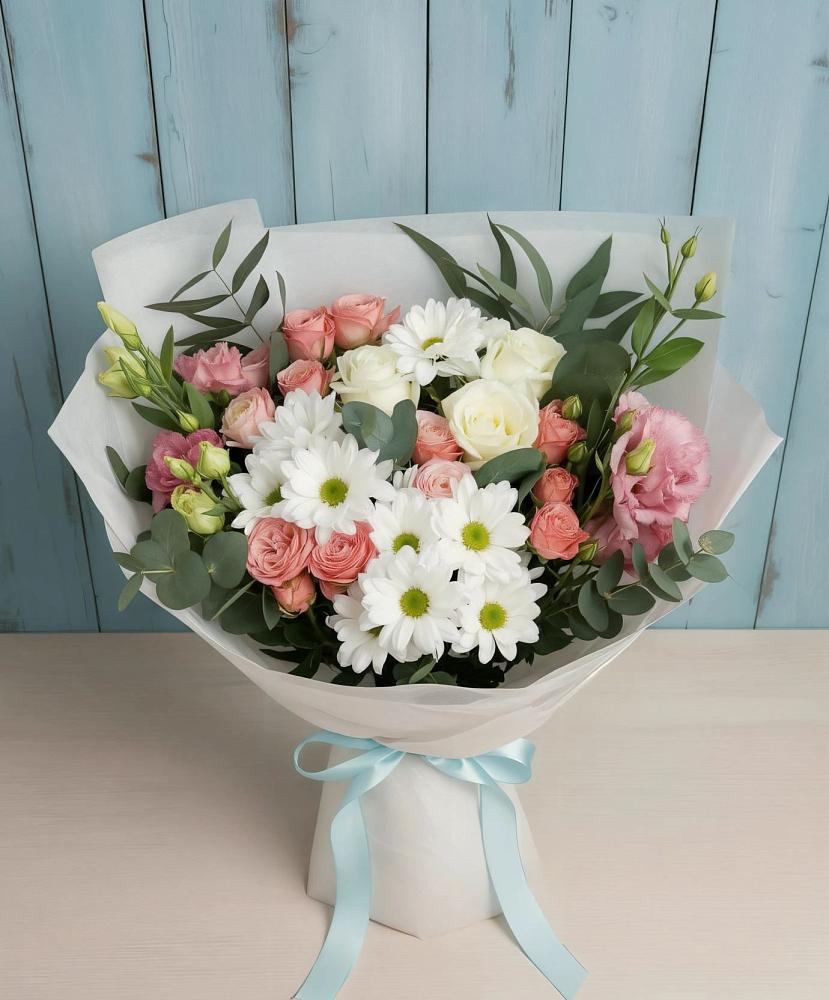 Букет цветов из: Розы, Лизиантусы и Хризантемы в Гнилом