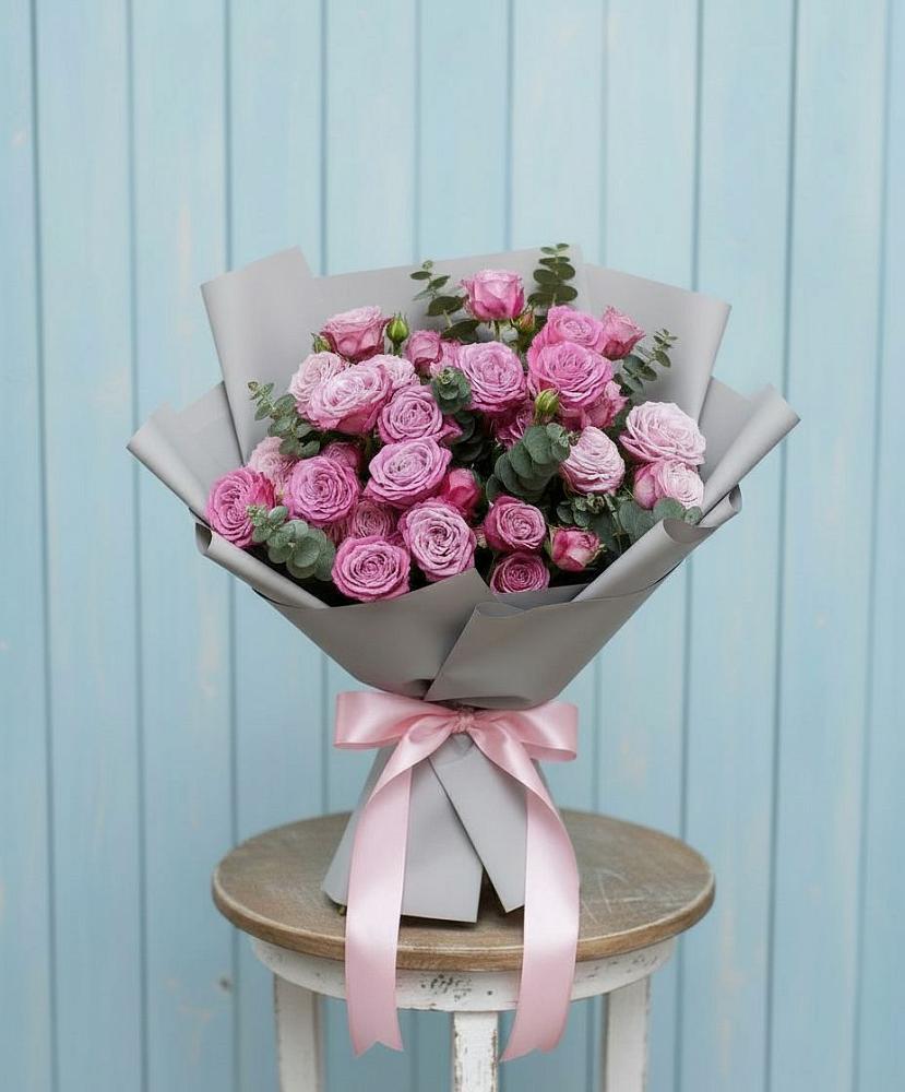 Букет цветов из: Розы в Гнилом