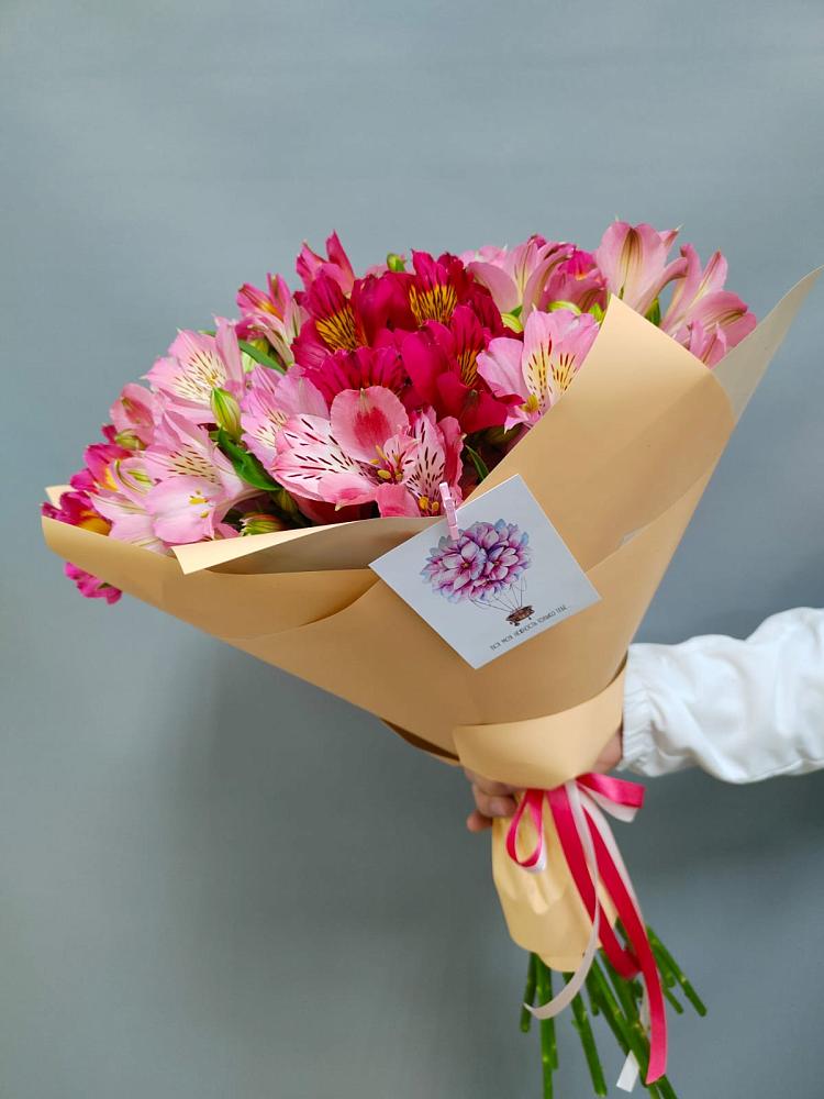 Букет цветов из: Альстромерии в Гнилом