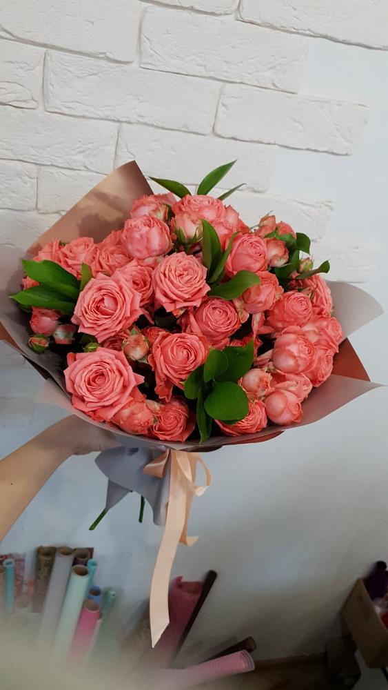 Букет цветов из: Розы в Гнилом