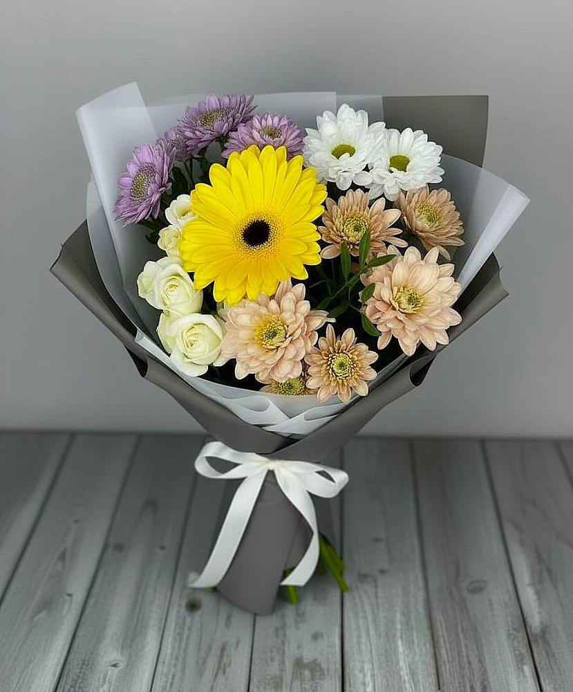 Букет цветов из: Розы, Герберы и Хризантемы в Гнилом
