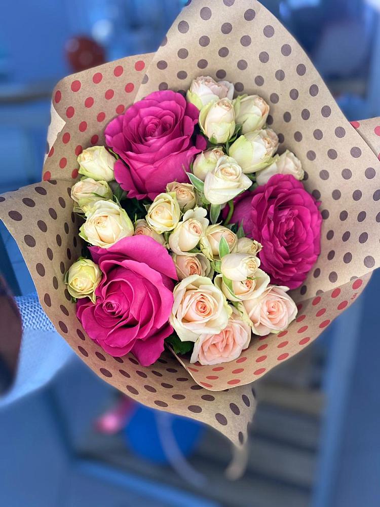 Букет цветов из: Розы в Гнилом