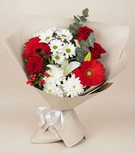 Букет цветов из:  Розы, Хризантемы, Герберы и Лилии в Гнилом