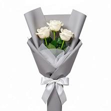 Букет 3 белые розы в Гнилом