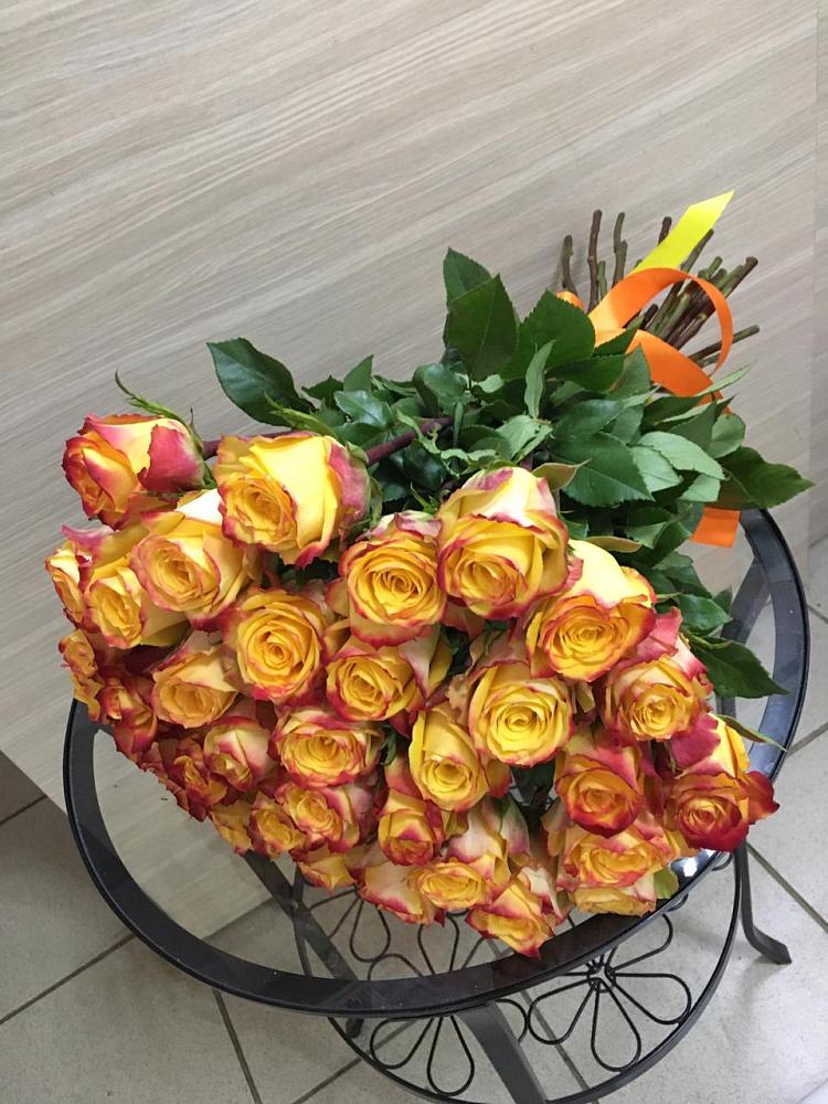 Букет Желтые розы в Гнилом