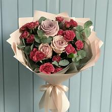 Букет цветов из:  Гвоздики и Розы в Гнилом