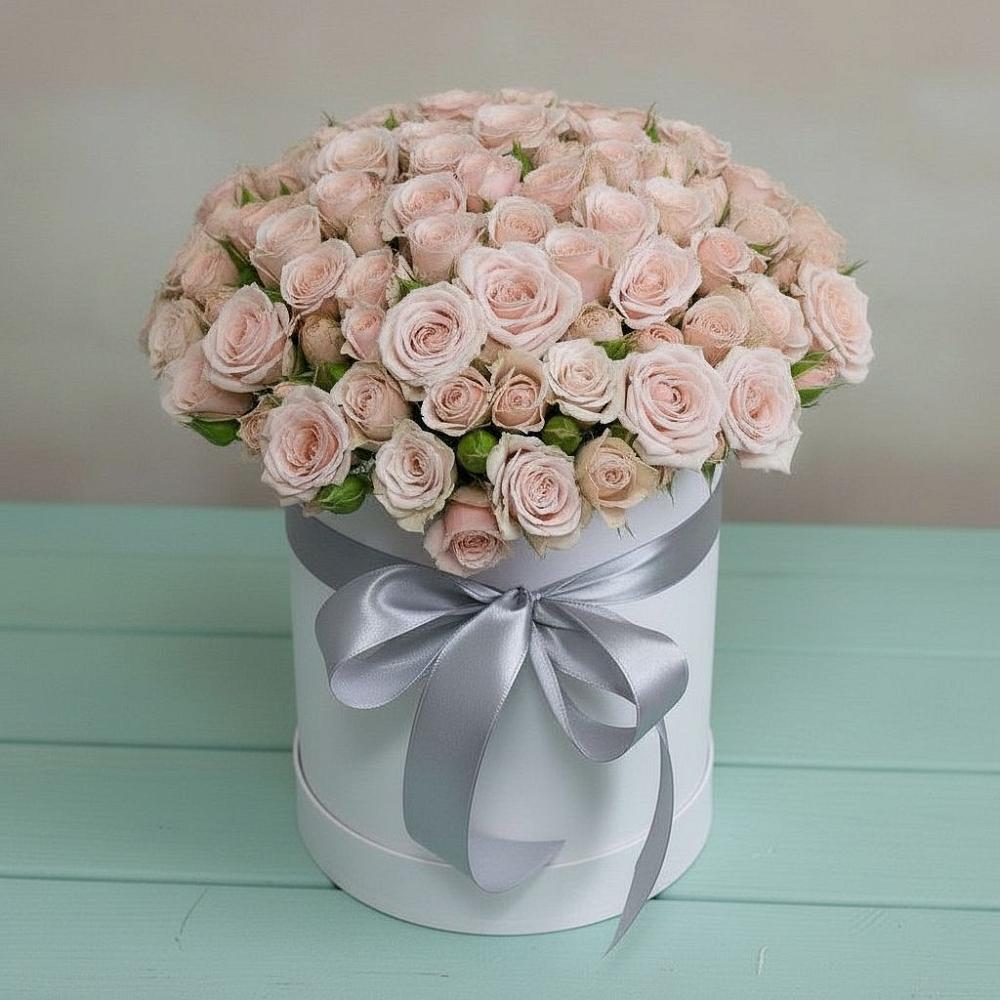 Цветочная композиция из Розы в шляпной коробке в Гнилом